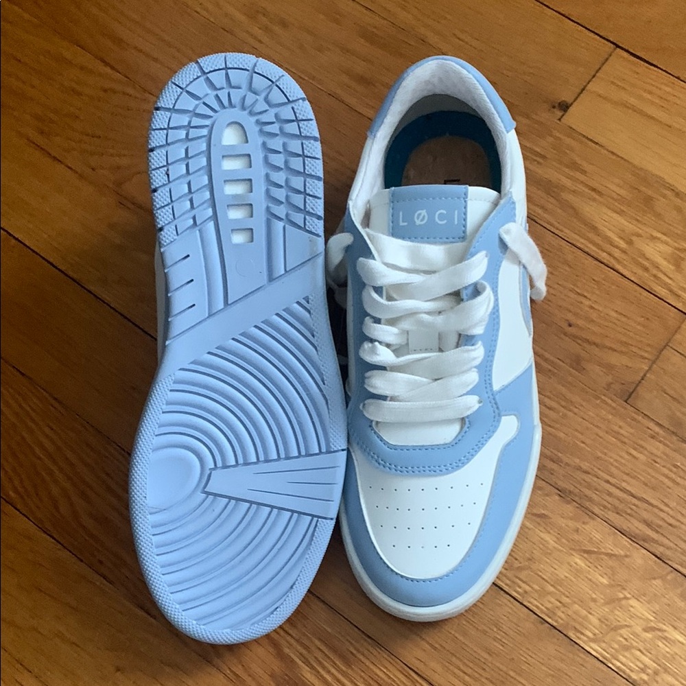 LOCI Atom White and Blue Sneakers 38 new